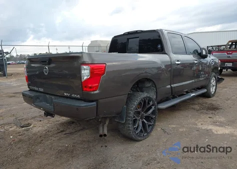 2016 Nissan Titan Xd Sv Gas z USA, uszkodzony, nr VIN 1N6AA1F48GN513461